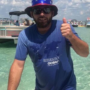 Meet your Posher, Carl